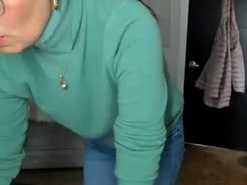 Chaturbate Adult Video Chat of antoneella__