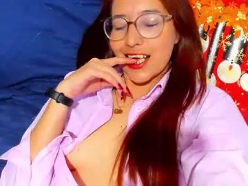 Chaturbate Nude Webcam of antoneella__