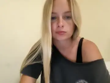 lunaskyexo from chaturbate