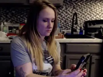 Chaturbate Live Sex Cam of alluringpixie