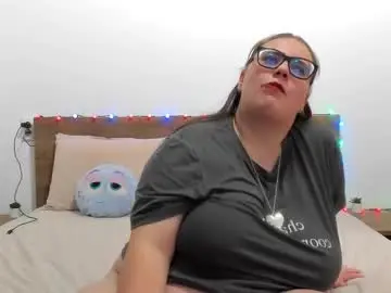 amiravyxen from chaturbate