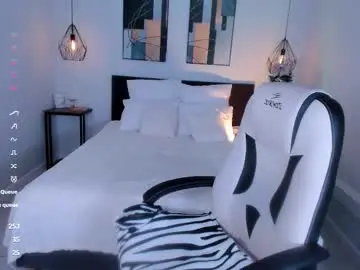 Chaturbate Watch Live Sex Cams of lexi_terele