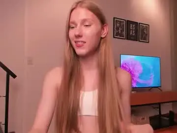 Chaturbate Sex Chat of mira_lite