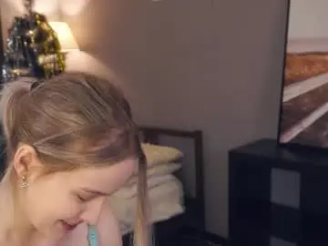 Chaturbate Watch Live Sex Cams of tashinapetitto