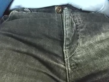 Chaturbate Live Sex Cam of verylittletiny