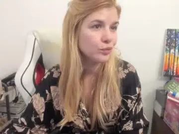 Chaturbate Private Sex Chat of artsyandcraftsy_