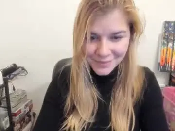 Chaturbate Free Porn Cam of artsyandcraftsy_