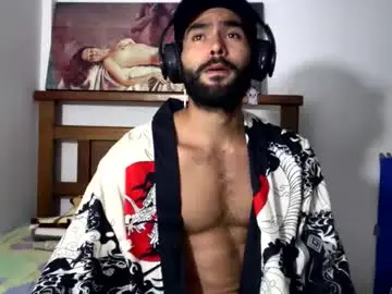 Chaturbate Adult Webcam of hideonbush051