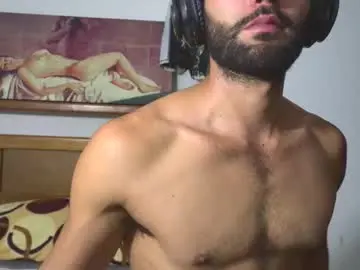 Chaturbate Sex Chat of hideonbush051