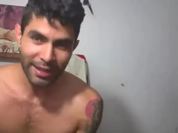 Chaturbate Watch Live Sex Cams of hideonbush051