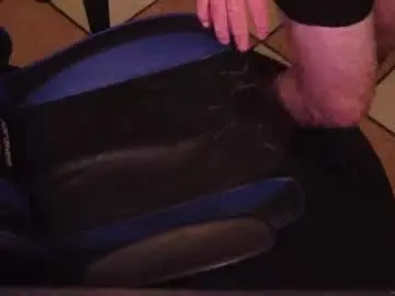 Chaturbate Free Live Porn of maitai42