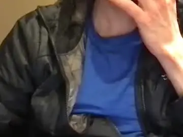 Chaturbate Live Sex Cam of wangotaj