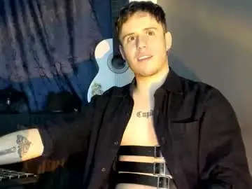 Chaturbate Adult Video Chat of antonnello_