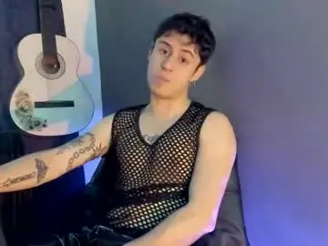 Chaturbate Adult Video Chat of antonnello_