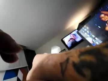 Chaturbate Live Sex Cam of darthraider76