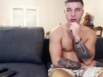 Chaturbate Nude Webcam of elkafit28