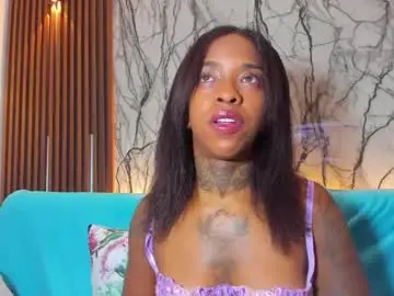 Chaturbate Adult Webcam of pauline_fox