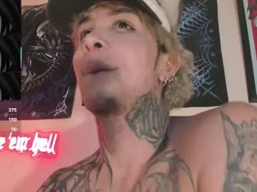 Chaturbate Watch Live Sex Cams of vampiredavyd