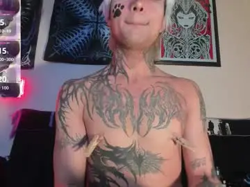 Chaturbate Live Sex Cam of vampiredavyd