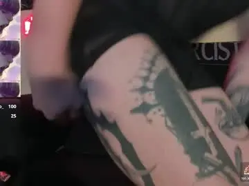 Chaturbate Watch Live Sex Cams of vampiredavyd