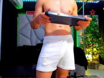 Chaturbate Watch Live Sex Cams of aydenmillerdom