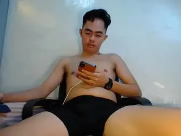 Chaturbate Best live sex cam show of hot_8inchtwink