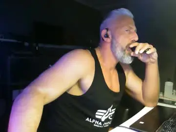 Chaturbate Best live sex cam show of ruffi77