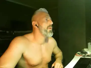 Chaturbate Best live sex cam show of ruffi77