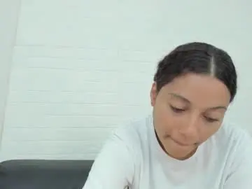 Chaturbate Adult Webcam of melannie_roses