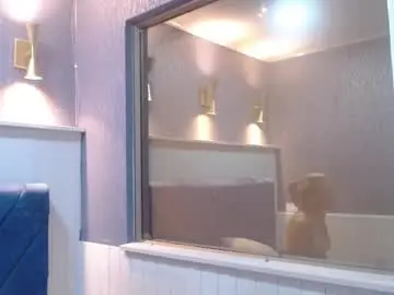 nathaliasmith3x from chaturbate