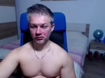 Chaturbate Watch Live Sex Cams of robbyshawz