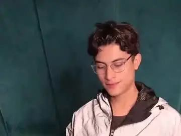 Chaturbate Private Sex Chat of aaron_eze