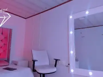 Chaturbate Watch Live Sex Cams of diamond_piarce