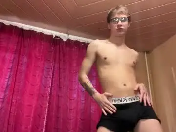 Chaturbate Live Porn of kevin_martin8