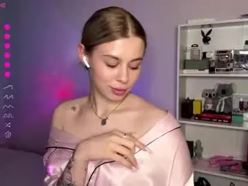 Chaturbate Free Porn Cam of lil_elisa