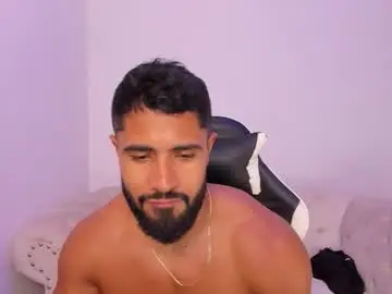 Chaturbate Live Sex of santiago_huntt