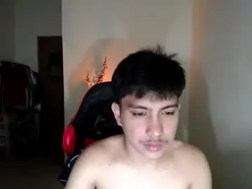 Chaturbate Best live sex cam show of urcuteguy_jhonx