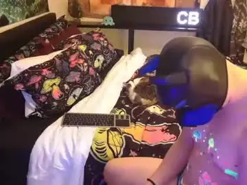 bones_the_pup from chaturbate