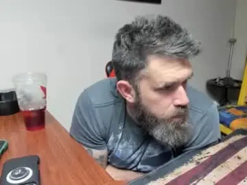 brutalmaster1983 from chaturbate