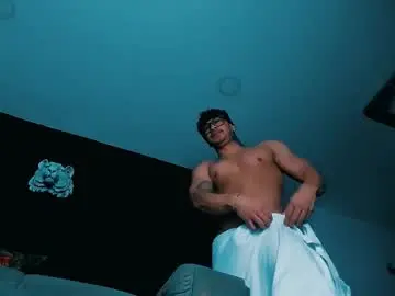 Chaturbate Free Porn Cam of dammianmilleroficial