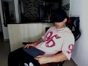 Chaturbate Private Sex Chat of dammianmilleroficial