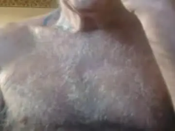 Chaturbate Free Live Porn of 1pizza_6beers___