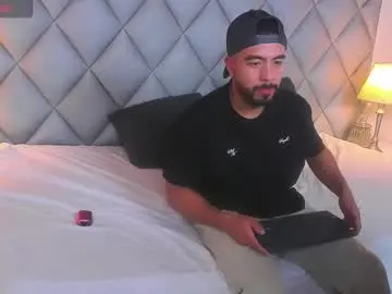 Chaturbate Live Sex of aaronvegaa