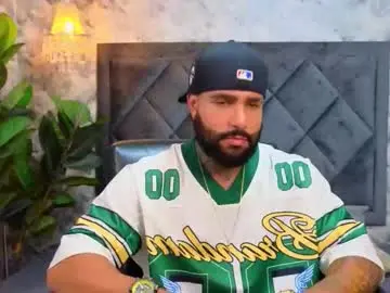 Chaturbate Live Sex of apolo_rousse