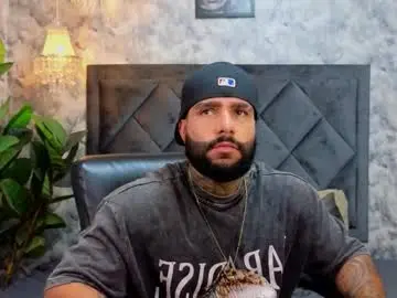 Chaturbate Nude Webcam of apolo_rousse