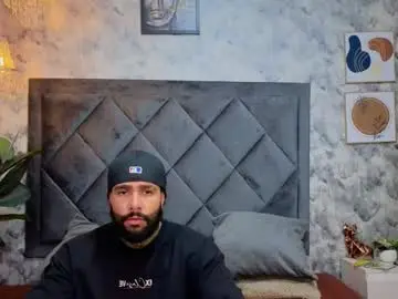 Chaturbate Free Porn Cam of apolo_rousse