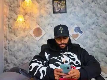 Chaturbate Live Sex Cam of apolo_rousse