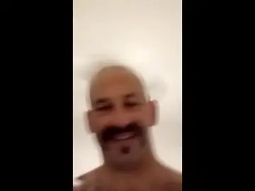 Chaturbate Live Porn of badmtherfuker