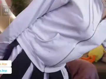 emma_lirys from chaturbate