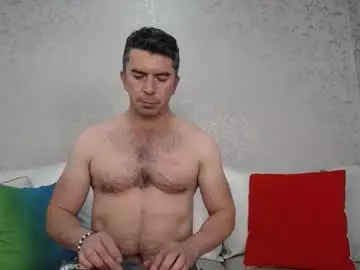 Chaturbate Live Sex Cam of juank_fit45